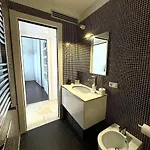 Monti Apartment *