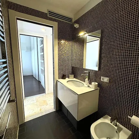 Monti Central Apartment *